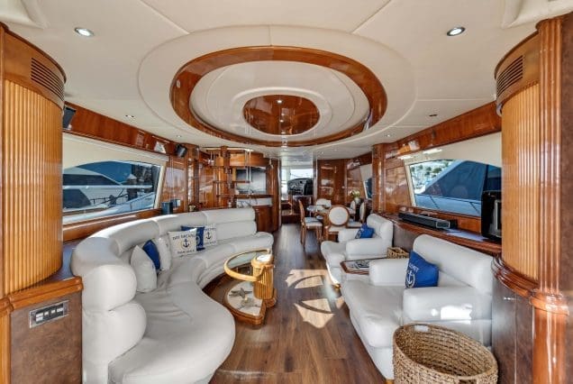 90ft Azimut Dream With Jacuzzi salon lounge Miami Marina rental