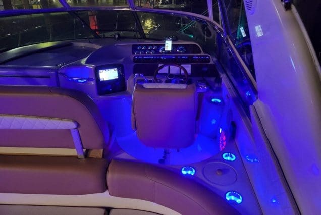 45ft Sea Ray Lux Miami open deck lounge perfect for relaxing and social cruising