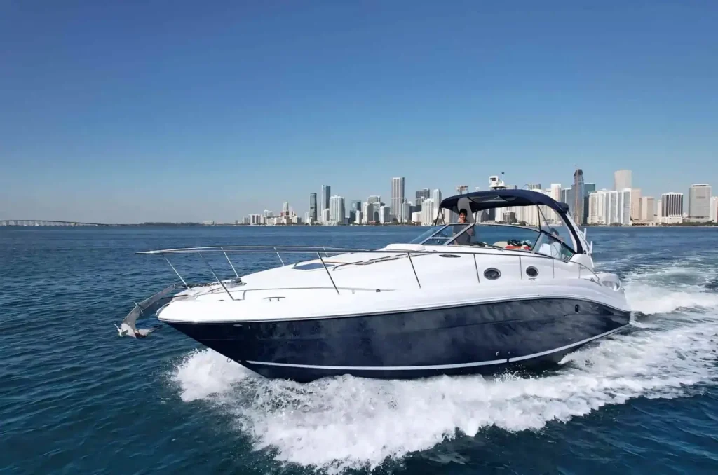 37ft Sea Ray E$Z Miami guest cabin with comfortable interiors and cozy sleeping accommodations