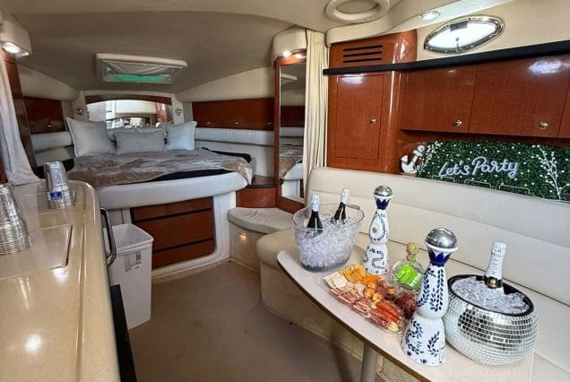 37ft Sea Ray E$Z Miami welcoming indoor salon with comfortable seating and modern styling