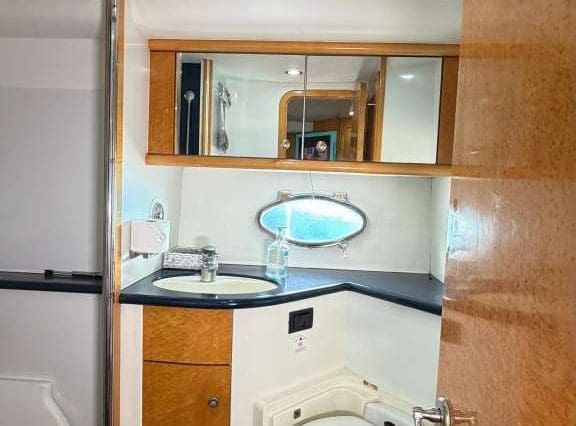 Luxury 60ft Tiffany Sunseeker Miami luxury washroom with upscale fittings and elegant styling