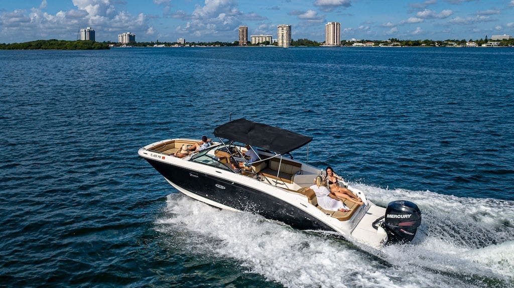 29ft Giant Boat Miami spacious day boat available for charter and waterfront adventures