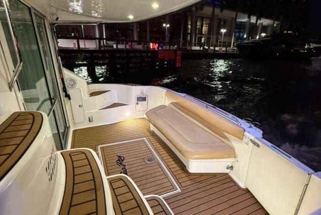 45ft Sea Ray SEA SEÑORA Miami easy boarding access with convenient entry to all deck spaces with seating area