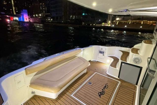 45ft Sea Ray SEA SEÑORA Miami easy boarding access with convenient entry to all deck spaces