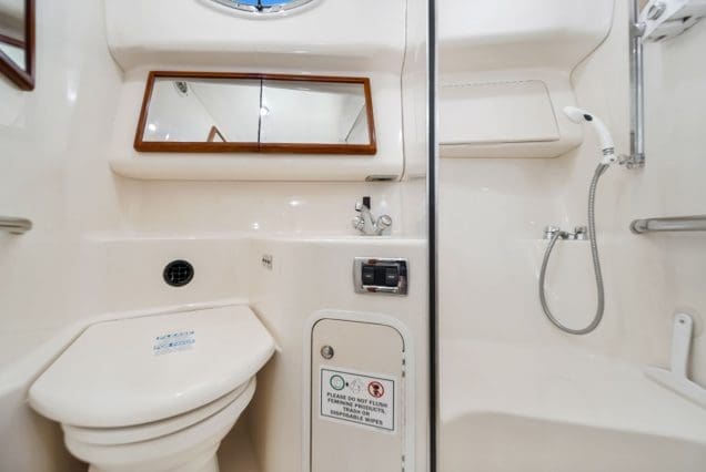 45ft Sea Ray SEA SEÑORA Miami clean and modern washroom with upscale amenities